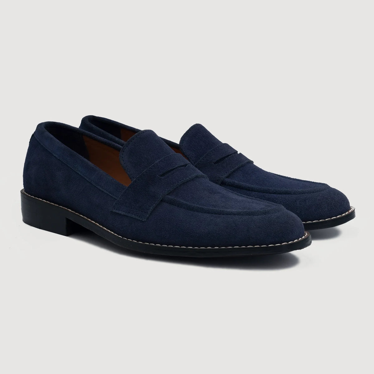 Baxton Blu Suede Mokasina lëkure për Meshkuj For Men in Midnight Blue Goatskin Suede - Pamje anësore | Bli online