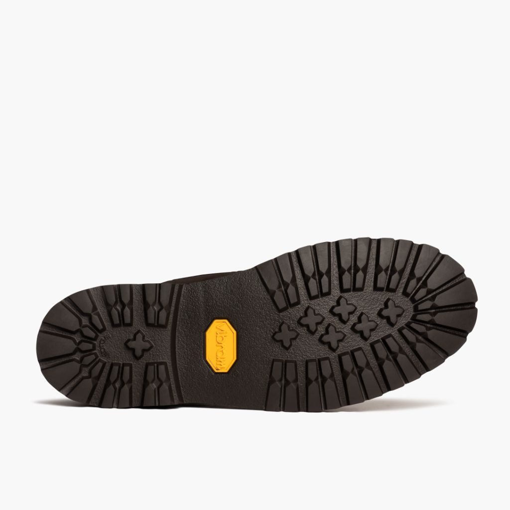 High-Traction Rubber Outsole & Lug Tread Pattern on Explorer Rocky Road Çizme lëkure për Meshkuj