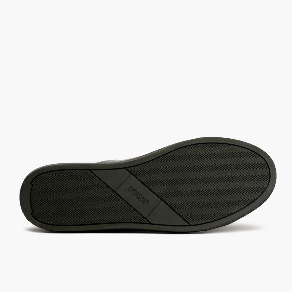 High-Traction Rubber Outsole & Lug Tread Pattern on Encore Forest Atlete lëkure për Meshkuj
