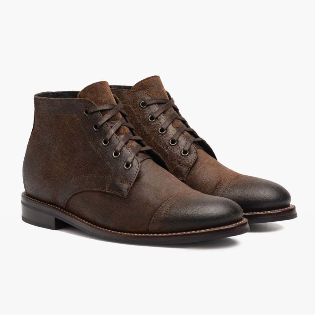 Cadet Mocha Çizme lëkure për Meshkuj in Mocha Full-Grain Leather - Pamje anësore | Bli online