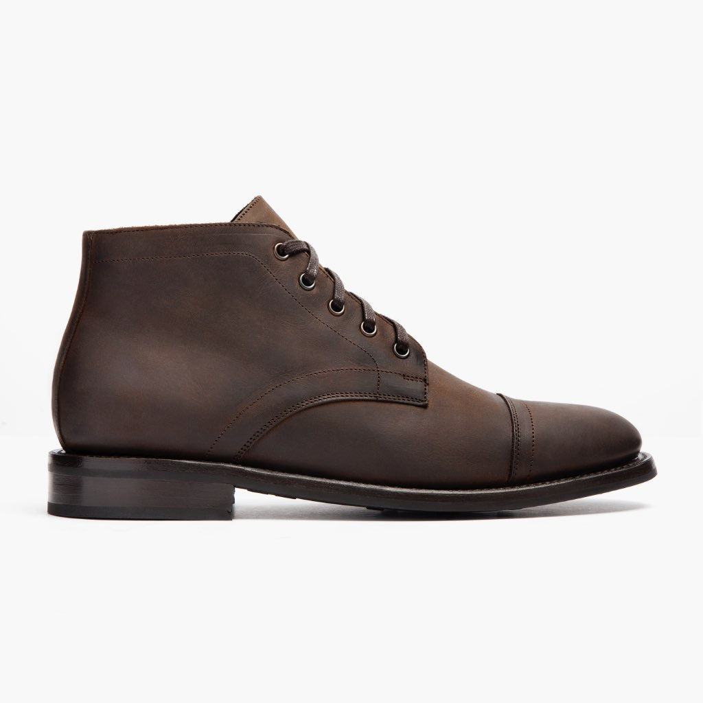 Classic Full-Grain leather Boots - Strukturë e qepur Goodyear welt dhe maja e këpucës