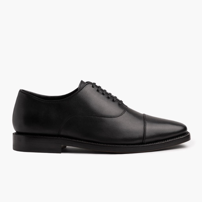 Executive E zezë Leather Sneakers për meshkuj