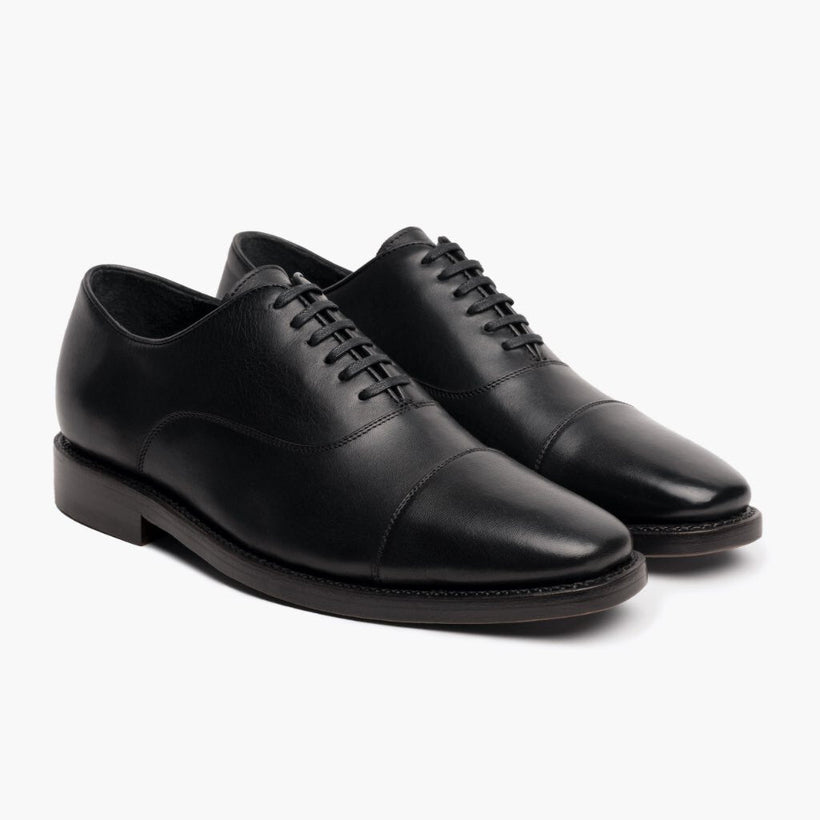 Executive E zezë Leather Sneakers për meshkuj