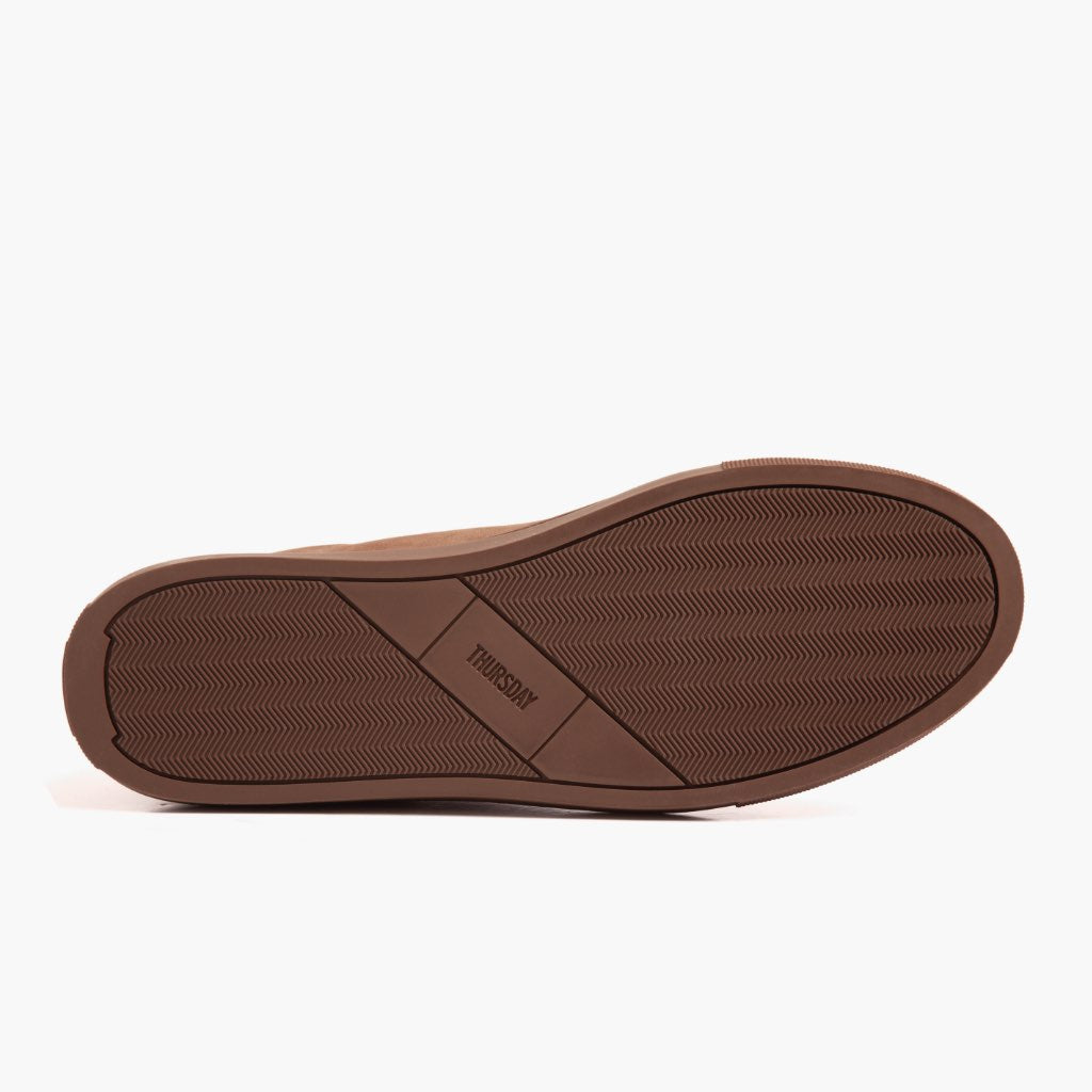 High-Traction Rubber Outsole & Lug Tread Pattern on Premier Low Top Pebble Atlete lëkure për Meshkuj For Men
