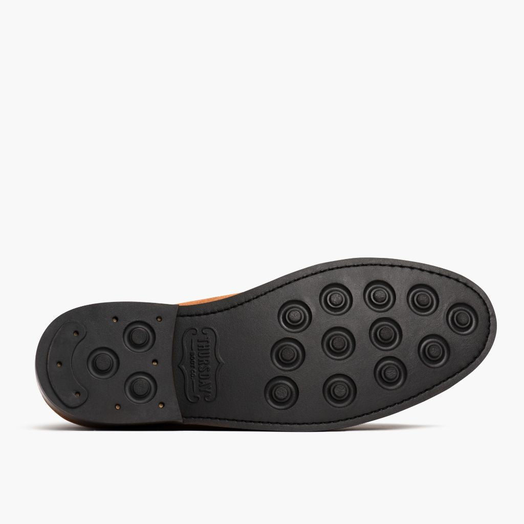 High-Traction Rubber Outsole & Lug Tread Pattern on Duke Honey Suede Çizme lëkure për Meshkuj