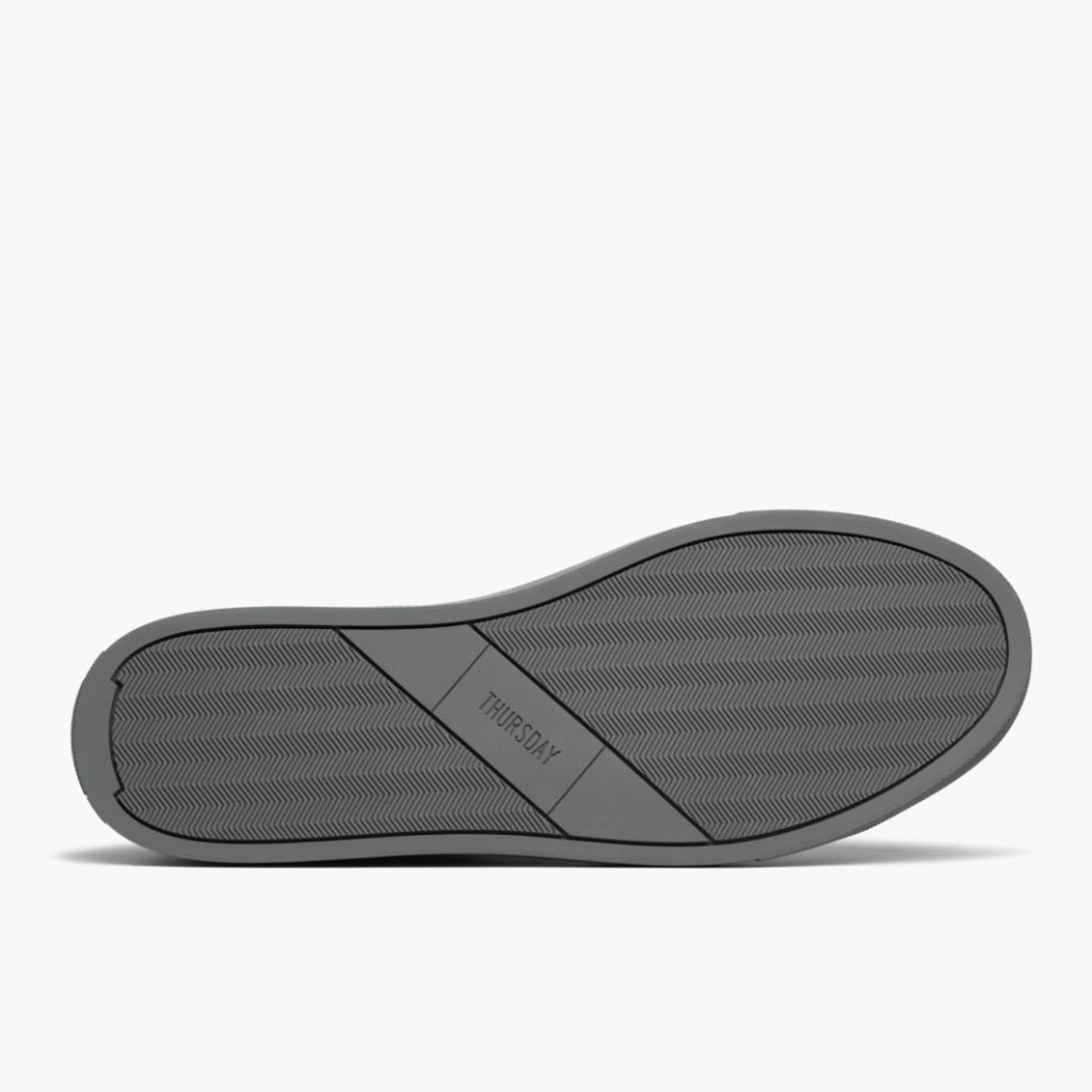 High-Traction Rubber Outsole & Lug Tread Pattern on Encore Steel Grey Atlete lëkure për Meshkuj
