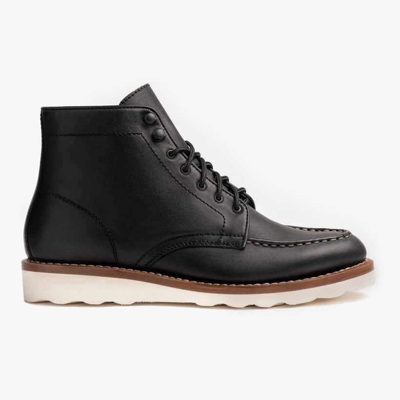 Diplomat E zezë Leather Boots për femra