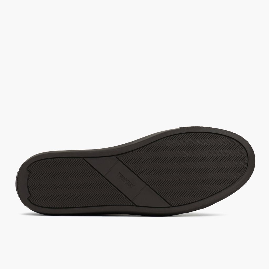 High-Traction Rubber Outsole & Lug Tread Pattern on Premier Low Top Tobacco Atlete lëkure për Femra