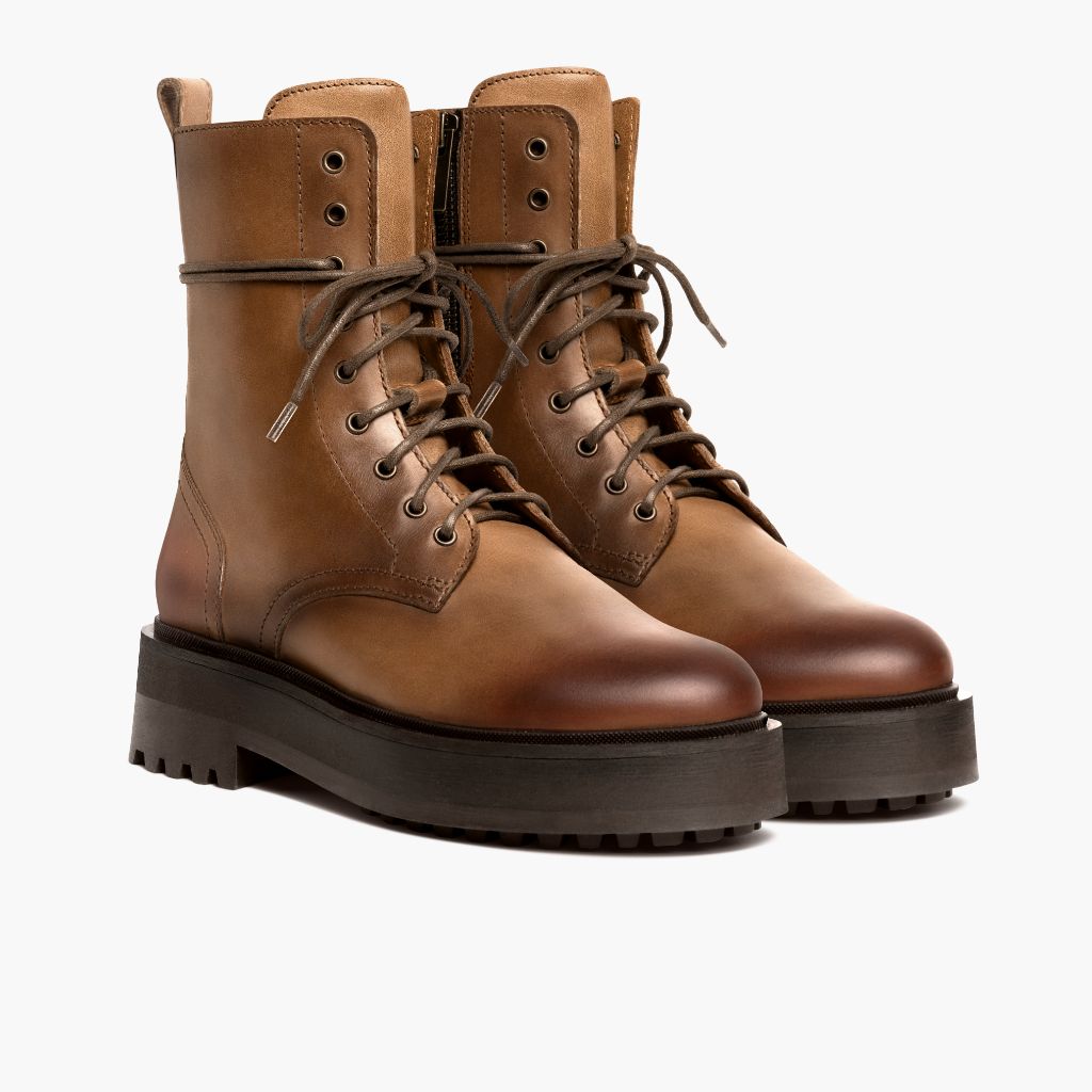 Classic Full-Grain leather Boots - Strukturë e qepur Goodyear welt dhe maja e këpucës