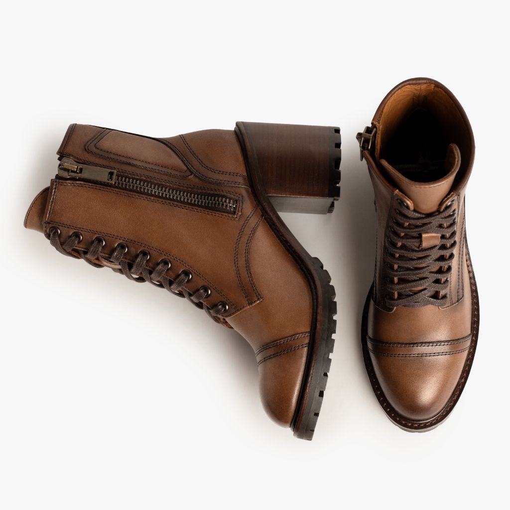 High-Traction Rubber Outsole & Lug Tread Pattern on Rebel Amber Wheat Çizme lëkure për Femra