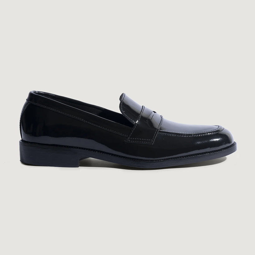 Baxton E zezë Patent Leather Loafers për meshkuj