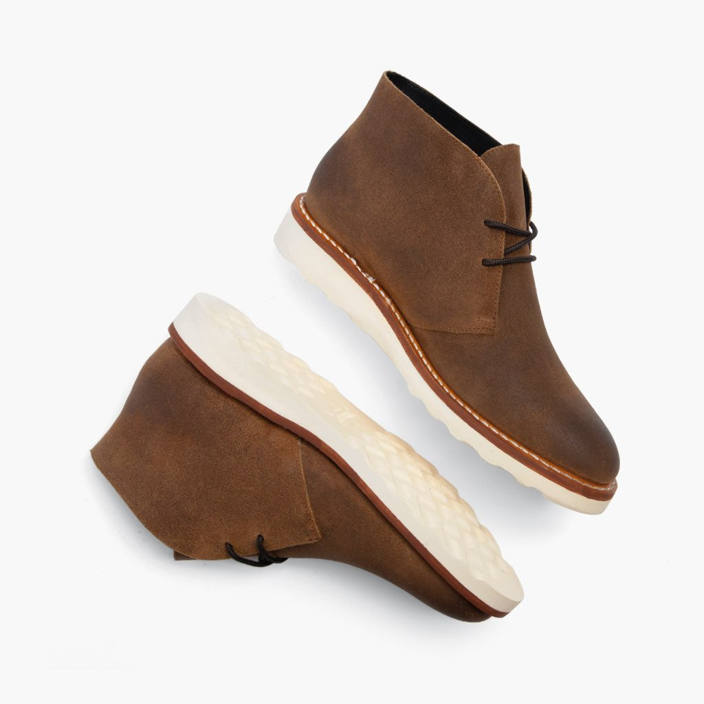 High-Traction Rubber Outsole & Lug Tread Pattern on Scout Safari Çizme lëkure për Meshkuj For Men