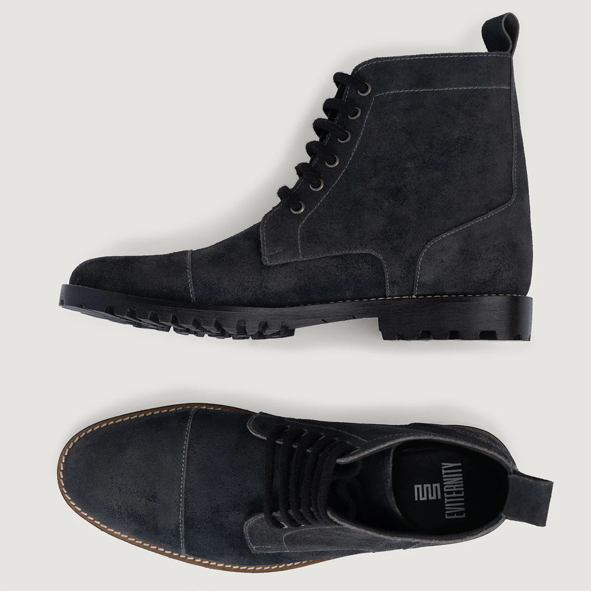 Knight Derby Grey Suede Çizme lëkure - TerraGrip për Meshkuj - Pjesë e pasme e thembrës e përforcuar dhe qepje dyshe precize