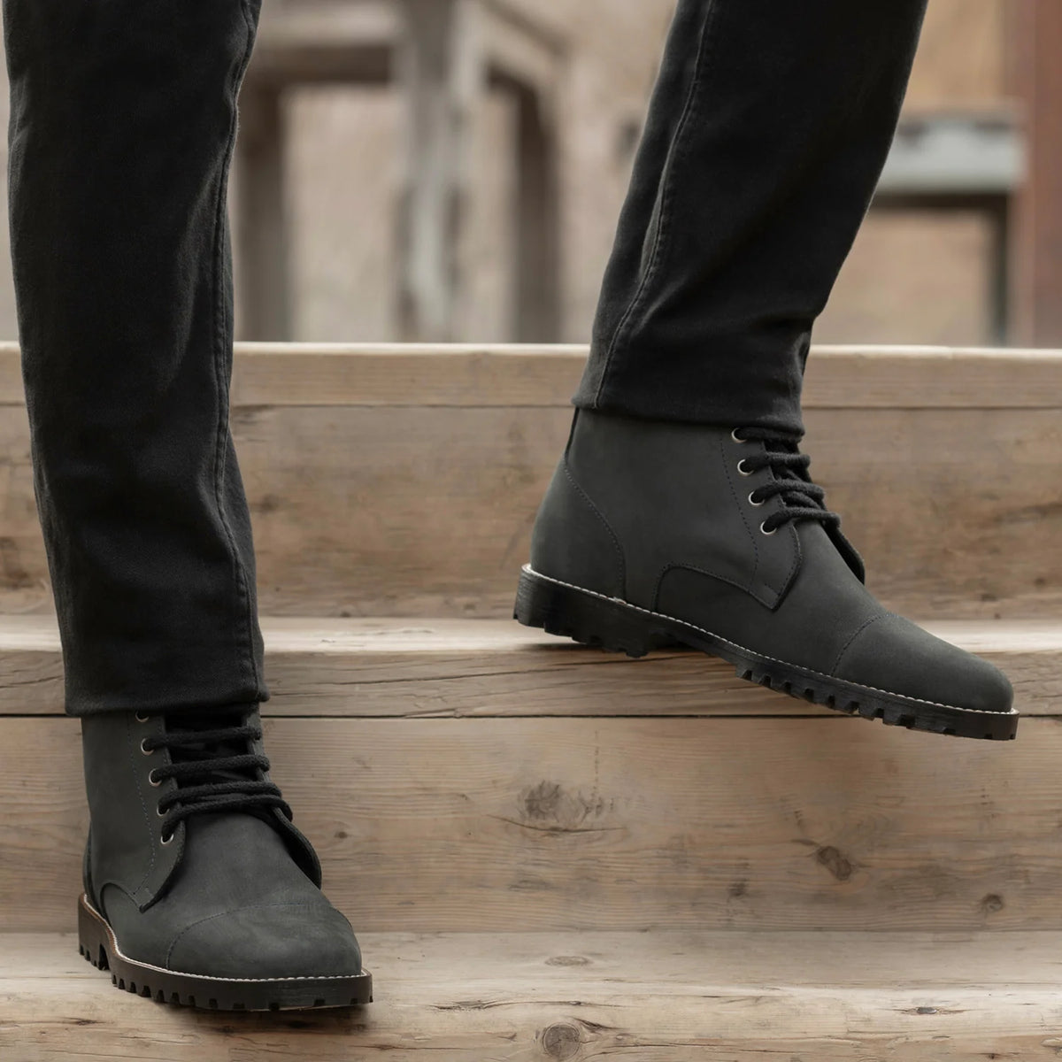 Orlaven Knight Derby E zezë Matte Nubuck Çizme lëkure - TerraGrip për Meshkuj footwear image 9