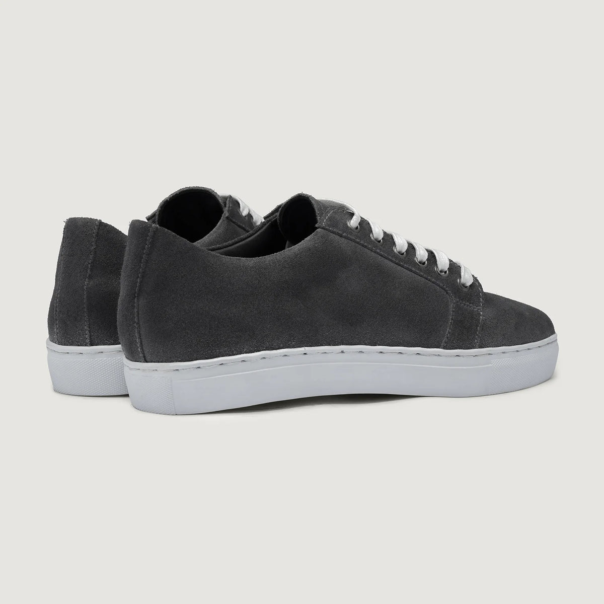 Grey Goatskin Suede Leather Sneakers - Strukturë e qepur Goodyear welt dhe maja e këpucës