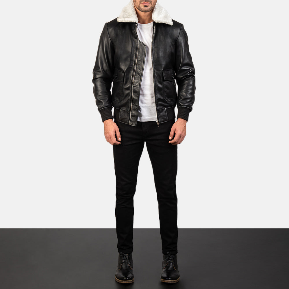 
Airin G-1 Black & White Leather Bomber Jacket - Pamje anësore me prerje ergonomike të mëngëve