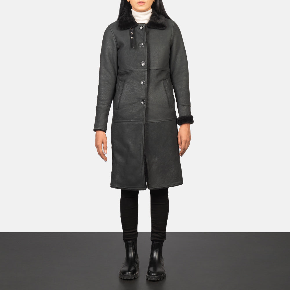 
Alina Shearling E zezë Pallto Lëkure për Femra in Distressed Black Sheepskin Leather - Pamje ballore dhe siluetë e përshtatur | Bli online