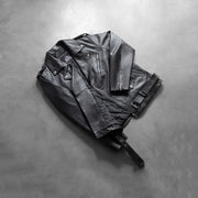 
Përpunim artizanal i buzës së poshtme Allaric Alley Black Leather Biker Jacket