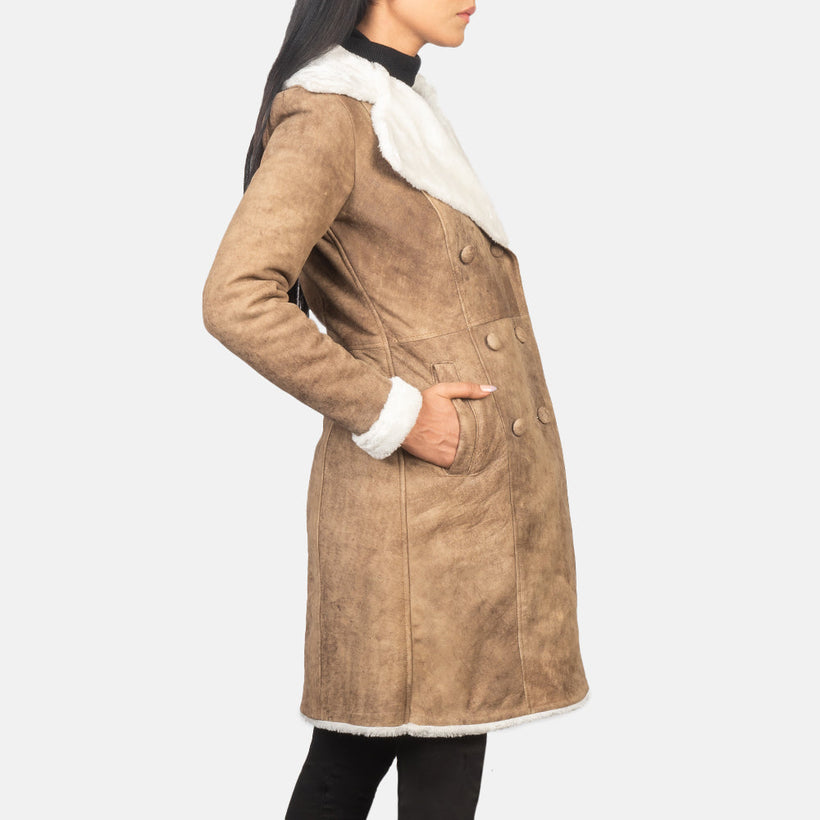 Amie Distressed Kafe Double-Breasted Shearling Coat për femra