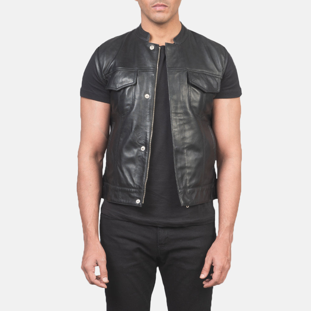 
Atlas Moto E zezë Jelek Lëkure për Meshkuj in Black Sheepskin Leather - Pamje ballore dhe siluetë e përshtatur | Bli online