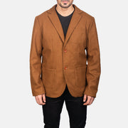 
Detaje nga afër of Notch & Button Hardware on Khaki Wool Blazer