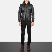 
Bravado Black Hooded Leather Bomber Jacket - Pamje anësore me prerje ergonomike të mëngëve