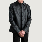
Bronco E zezë Leather Shirt për Meshkuj in Black Sheepskin Leather - Pamje ballore dhe siluetë e përshtatur | Bli online