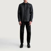 
Detaje nga afër of Shirt & Buttons Hardware on Bronco Tumbled E zezë Leather Shirt për Meshkuj