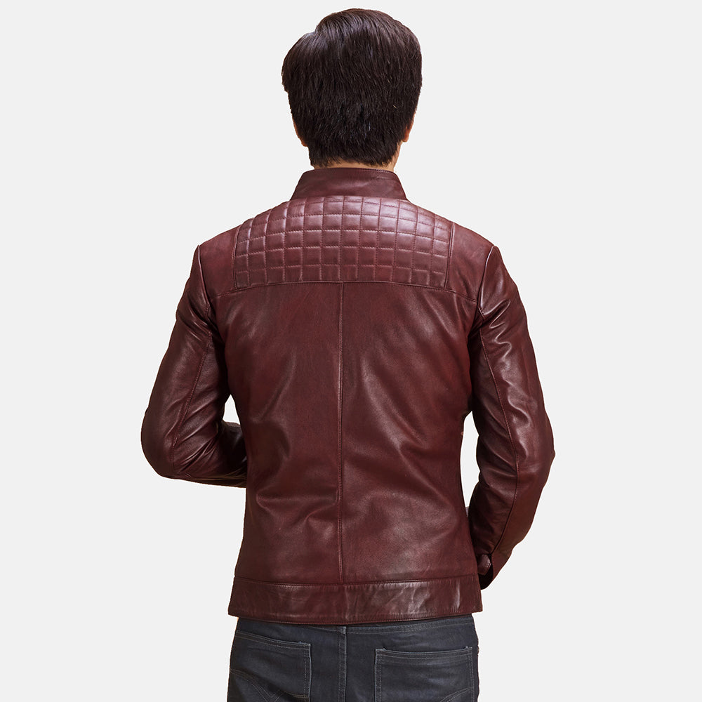 
Detaje nga afër of Band with Snap Button & Zipper Hardware on Burgunn Dee Vishnje Xhaketë Motociklisti Lëkure për Meshkuj