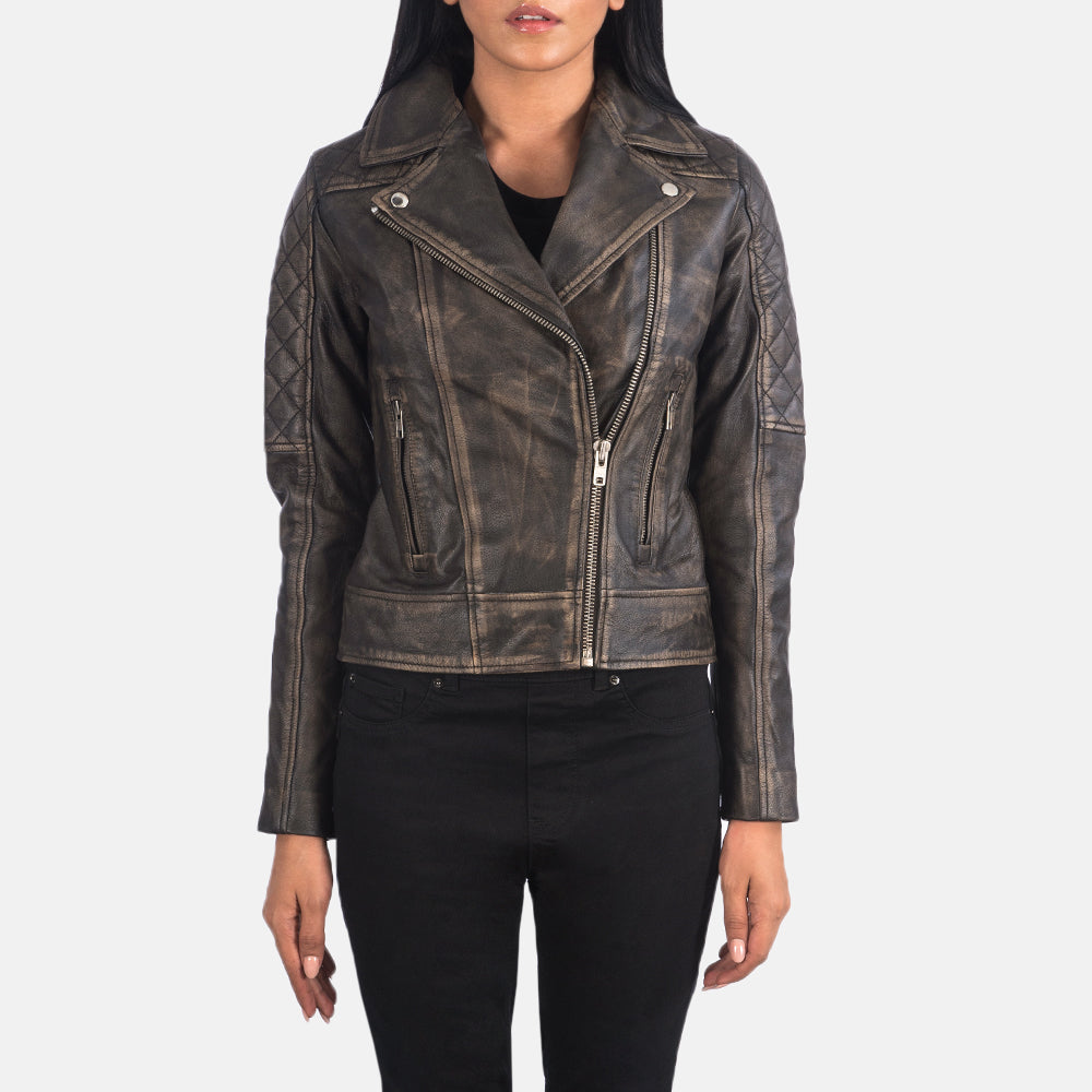 
Detaje nga afër of Notch & Zipper Hardware on Carolyn Quilted Distressed Brown Biker Jacket