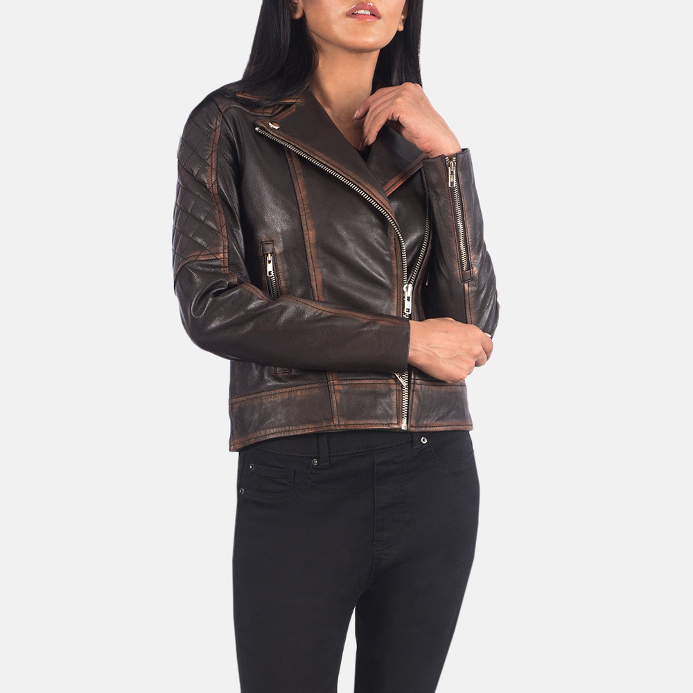 
Detaje nga afër of Notch & Zipper Hardware on Carolyn Quilted Vintage Brown Biker Jacket