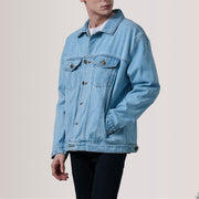 
Eddie Light Blu Oversized Denim Trucker Xhaketë Lëkure për Meshkuj For Men - Pamje anësore me prerje ergonomike të mëngëve