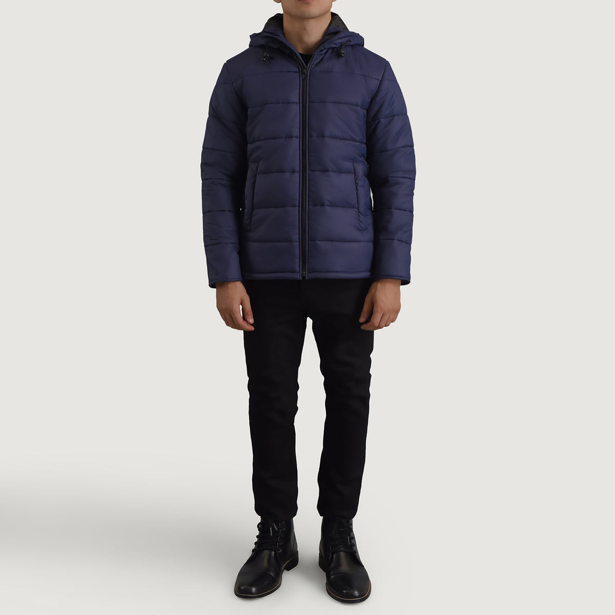 
Erico Blu Hooded Puffer Xhaketë Lëkure për Meshkuj - Pamje anësore me prerje ergonomike të mëngëve