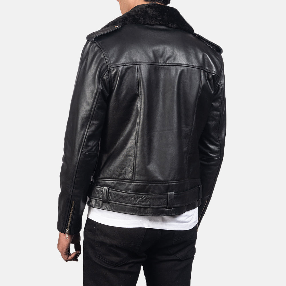 
Detaje nga afër of Notch with Removable Fur & Zipper with Waist belt Hardware on Furton Black Leather Biker Jacket
