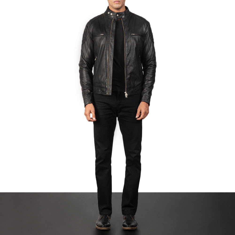 
Gatsby Quilted Black Leather Biker Jacket - Pamje anësore me prerje ergonomike të mëngëve