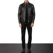 
Gatsby Quilted Black Leather Biker Jacket - Pamje anësore me prerje ergonomike të mëngëve