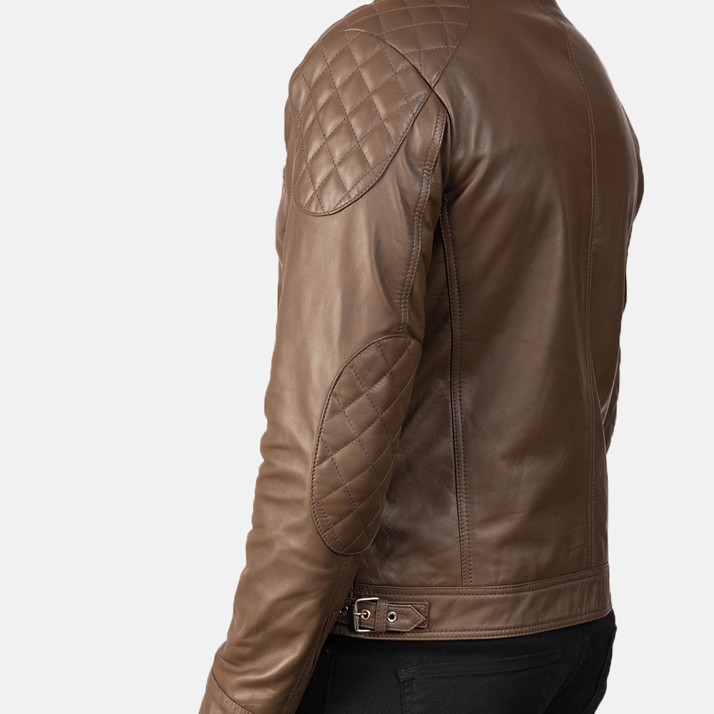 
Pamje e brendshme Showing Quilted Polyester Lining & Dy xhepa të brendshëm funksionalë