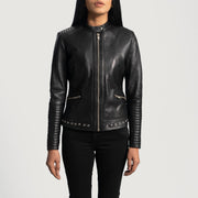 
Haley Ray E zezë Xhaketë Motociklisti Lëkure për Femra in Black Sheepskin Leather - Pamje ballore dhe siluetë e përshtatur | Bli online