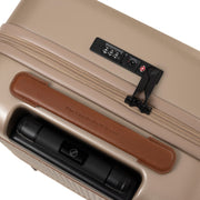 
Tailored Rib Cuffs & Hem Craftsmanship Construction Detail on Hand Luggage Suitcase Zuna për Femra për Femra
