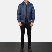 
Blue Hooded Bomber Jacket - Pamje anësore me prerje ergonomike të mëngëve