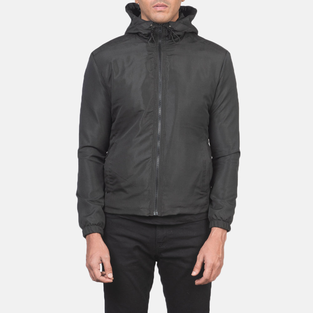 
Detaje nga afër of High Neck with Hood & Zipper with wind flap Hardware on Jimmy E zezë Hooded Windbreaker Xhaketë Lëkure për Meshkuj