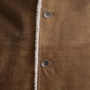 
Detaje nga afër of Notch & Button Hardware on Kolby Distressed Brown Shearling Long Coat
