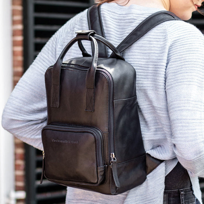 Bellary Full-Grain Leather Backpack për femra