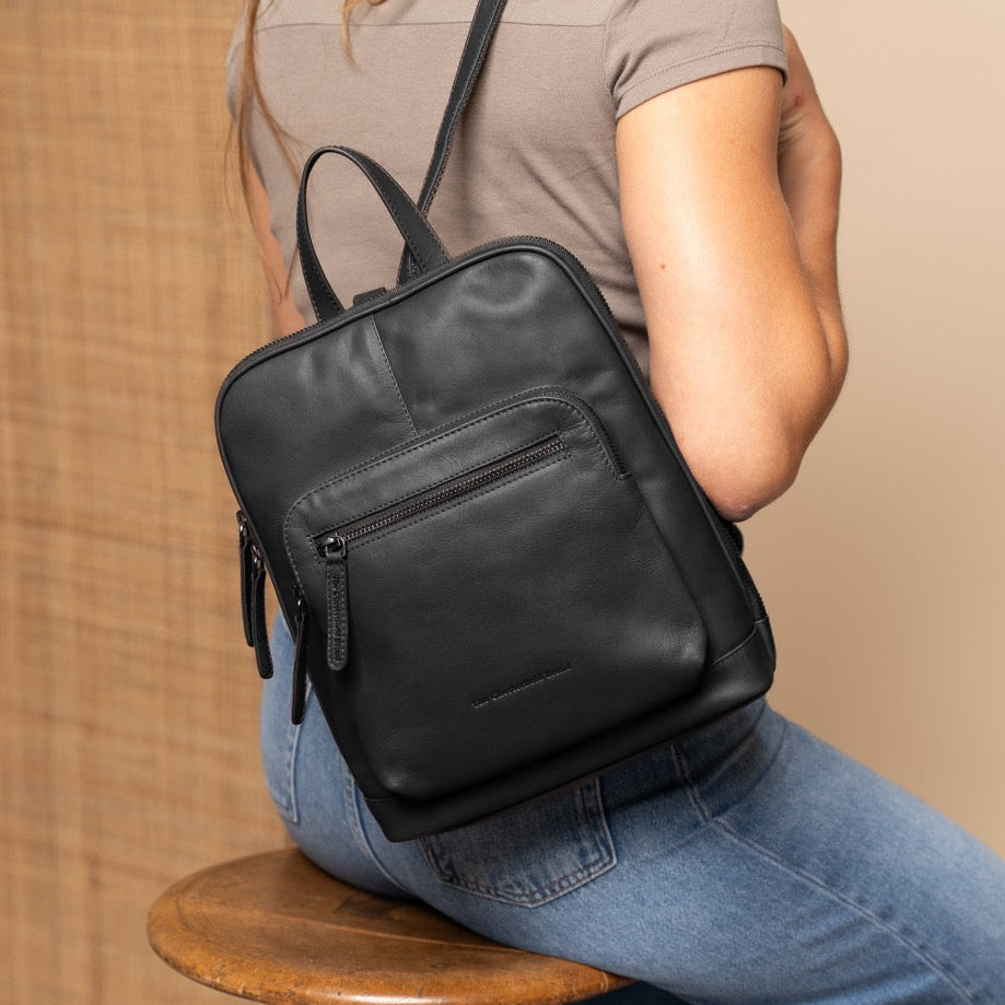 
Classic 100% Full-Grain leather Backpack - Pamje e pasme me rripa lëkure të përforcuar
