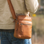 
Birmingham Çantë crossbody lëkure – alternate product view 2