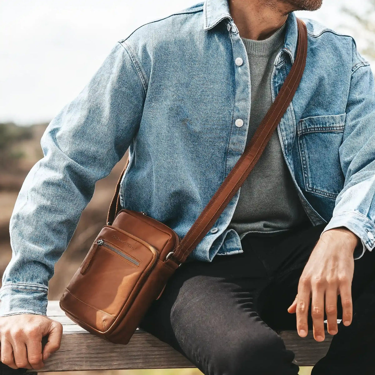 
Birmingham Çantë crossbody lëkure – alternate product view 3