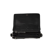 
Solid Antique Brass Hardware & Heavy-Duty Dual Zipper Detail on Forano Çantë crossbody lëkure