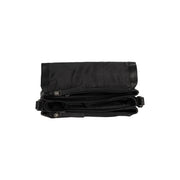 
Solid Antique Brass Hardware & Heavy-Duty Dual Zipper Detail on Laverton Çantë crossbody lëkure