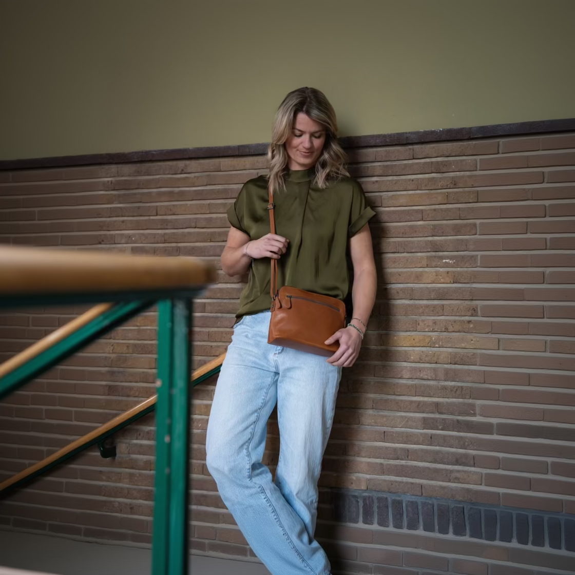 
Nebraska Çantë crossbody lëkure – alternate product view 3