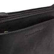 
Southampton Çantë crossbody lëkure - Profil anësor i strukturuar me thellësi dhe vëllim